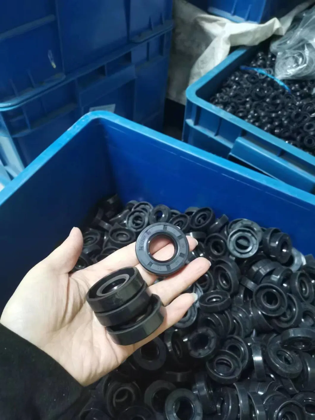 Of Complete Rubber Seals Including Oil Seal And Combination Washer NBR TG Oil Seal (Thiết hợp các thiết bị giặt dầu NBR TG) 2